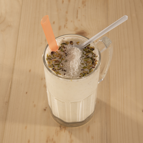 شیر موز خرما نارگیل 500 سی سی - وبسایت بستنی نوبهار